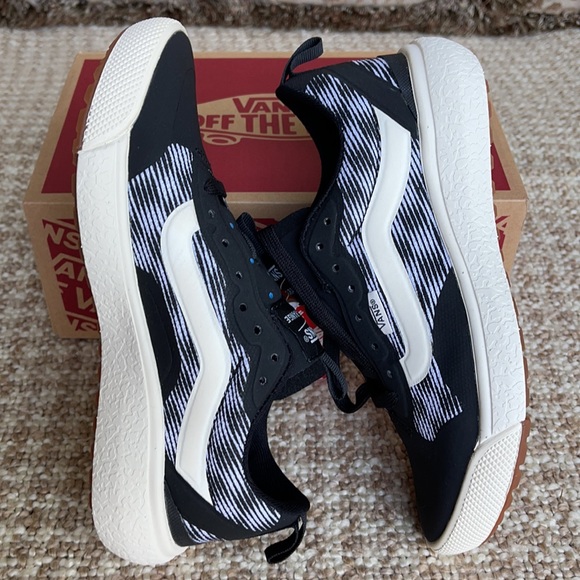 Vans Ultrarange Exo Blur Checker Black/MarshmallwW - Picture 12 of 16